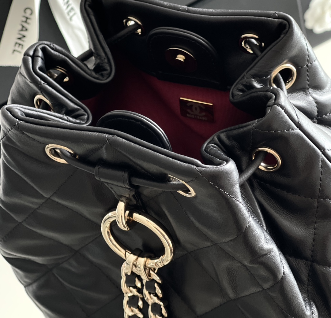 Bagsaaa Ch**el Backpack Bucket Lambskin Black Leather - 22x21x13cm