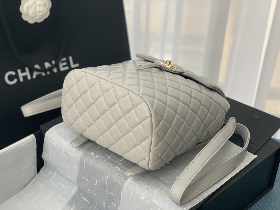 Bagsaaa Ch**el Urban Spirit Grey Lambskin Leather Gold Hardware - 25X20X10CM