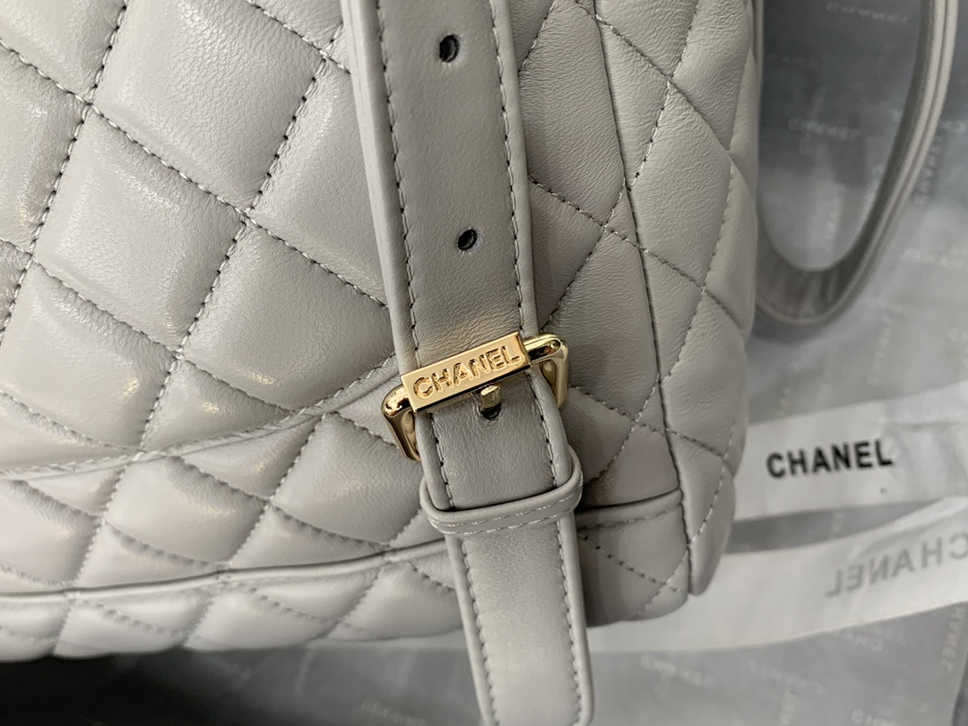Bagsaaa Ch**el Urban Spirit Grey Lambskin Leather Gold Hardware - 25X20X10CM