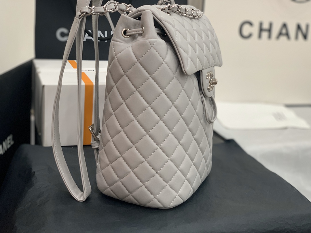 Bagsaaa Ch**el Urban Spirit Grey Lambskin Leather Silver Hardware - 25X20X10CM