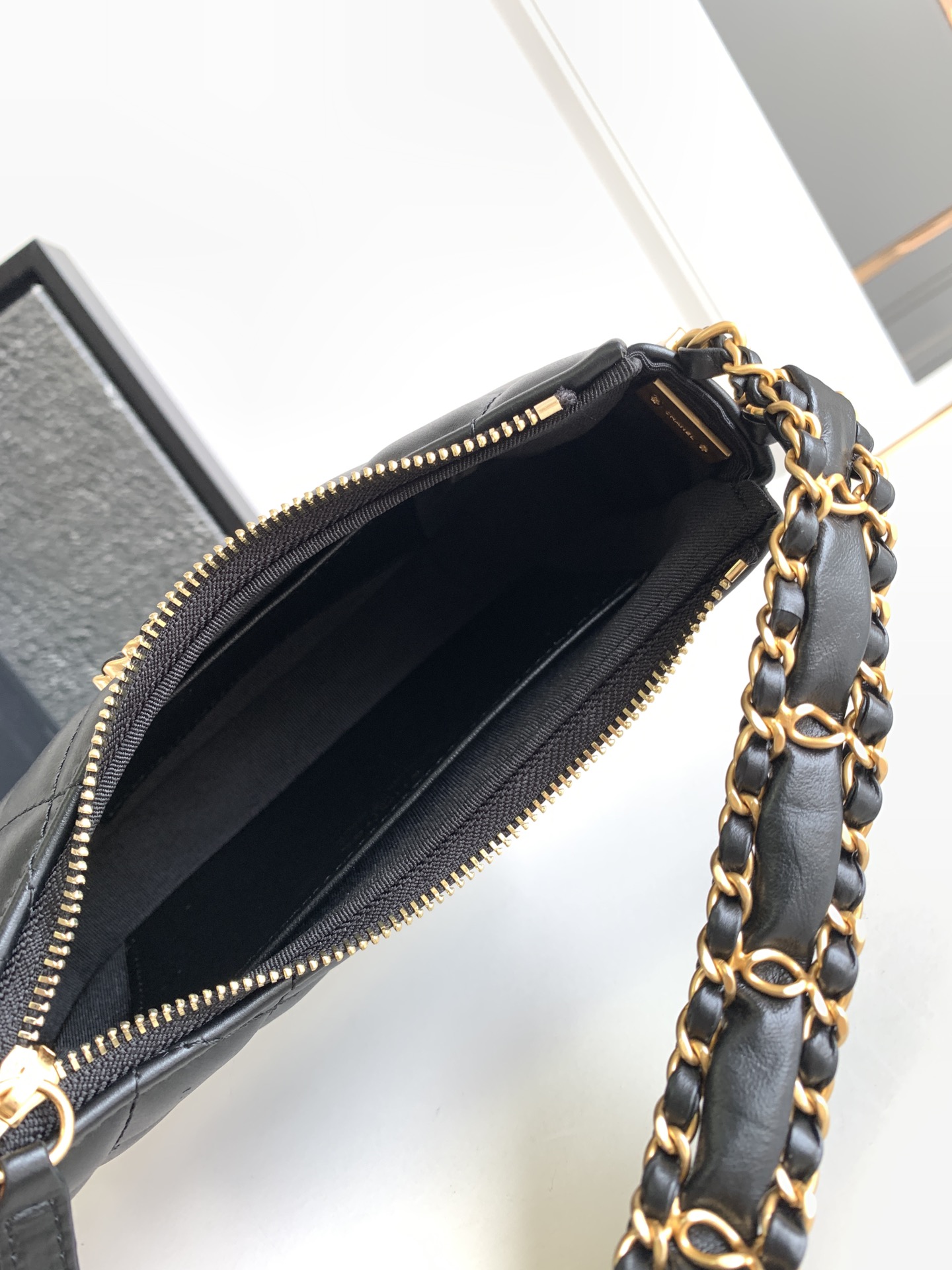 Bagsaaa Ch**el 19 Hobo Shoulder Black Bag - 28x18x5.5cm