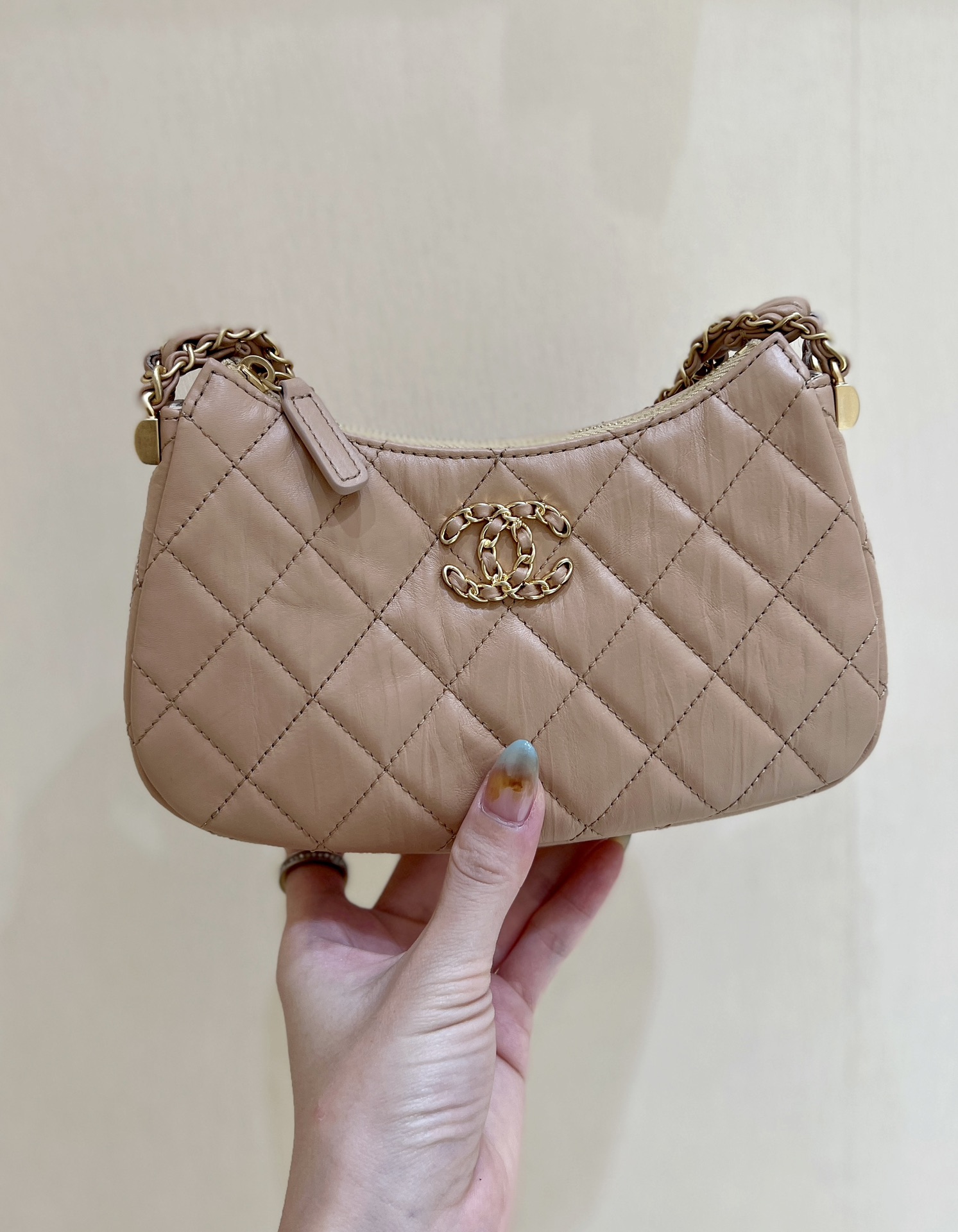 Bagsaaa Ch**el 19 Hobo Shoulder Beige Bag - 13.5×23.5×5.3cm