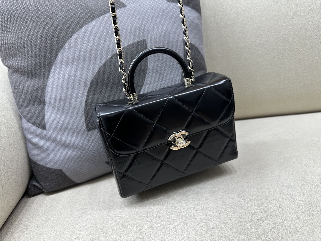 Bagsaaa Ch**el Mini Box Bag Shiny Calfskin & Gold-Tone Metal Black - 19x8x13.5cm