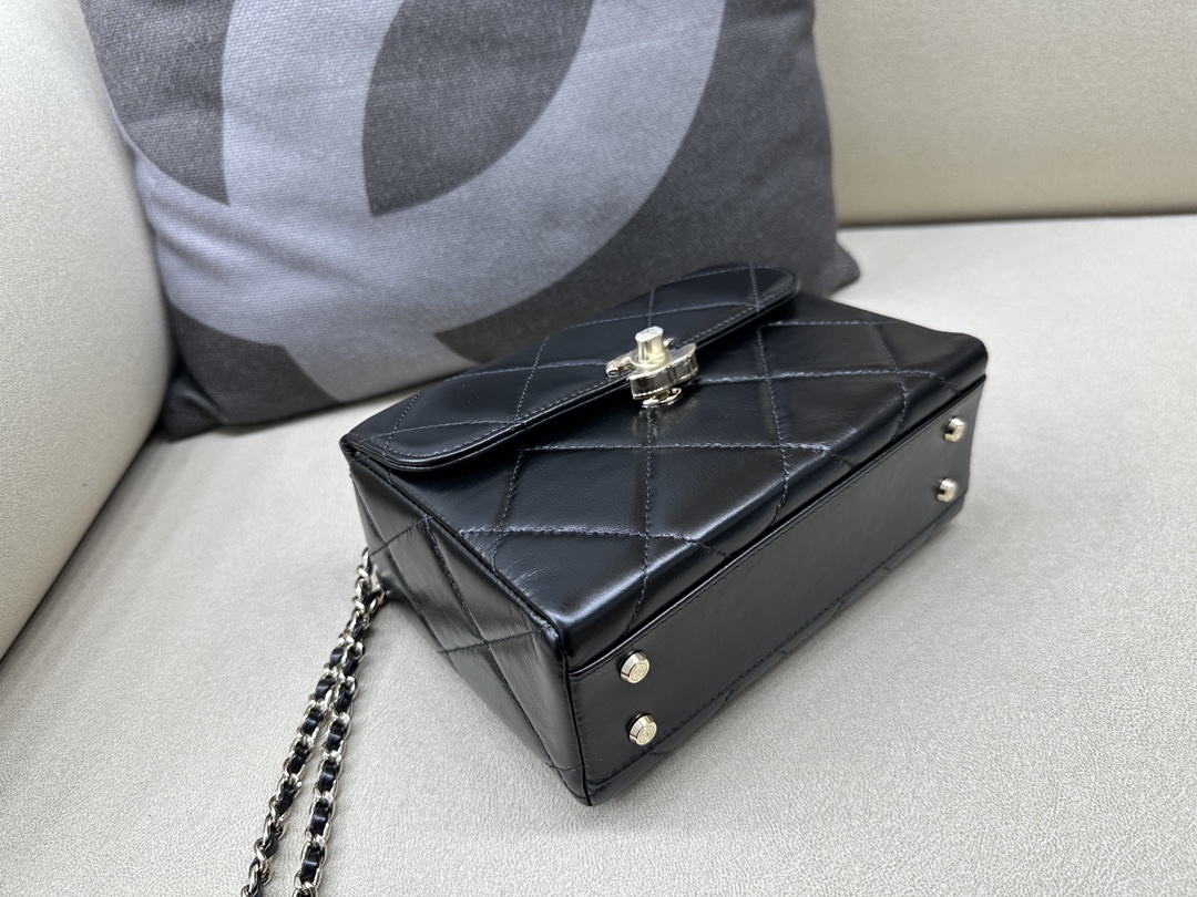 Bagsaaa Ch**el Mini Box Bag Shiny Calfskin & Gold-Tone Metal Black - 19x8x13.5cm