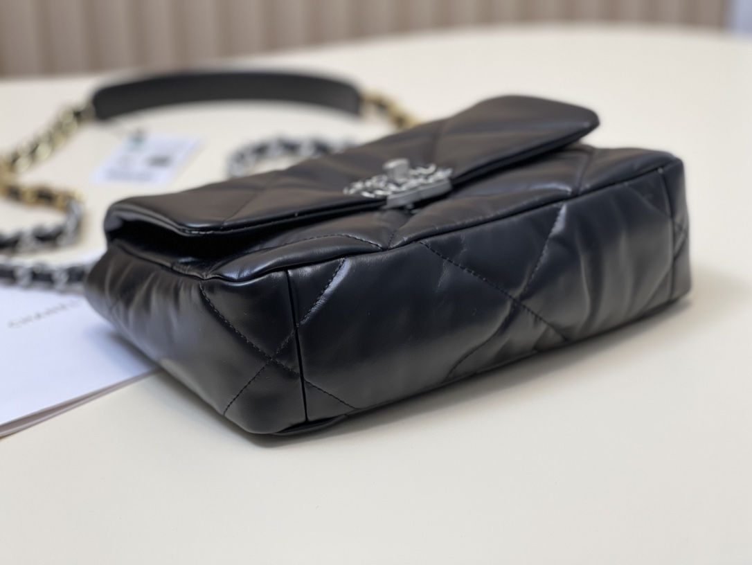 Bagsaaa Ch**el 19 Flap Bag Silver Hardware 26cm