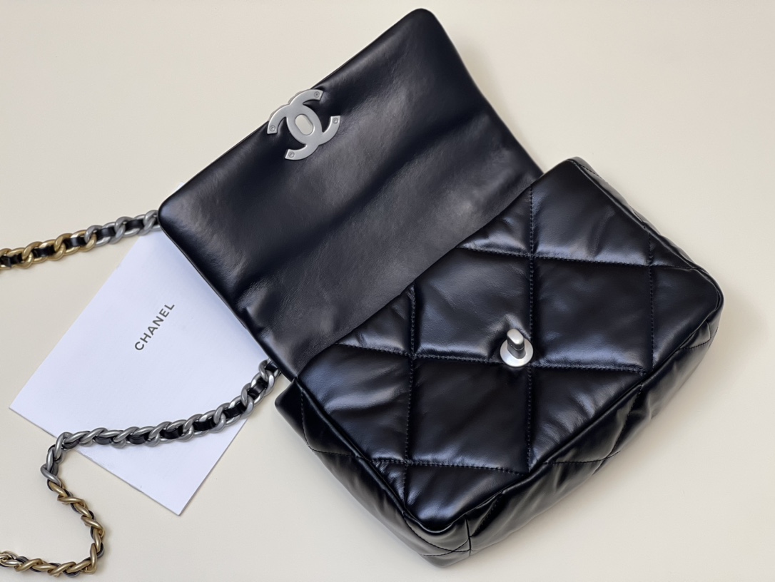 Bagsaaa Ch**el 19 Flap Bag Silver Hardware 26cm