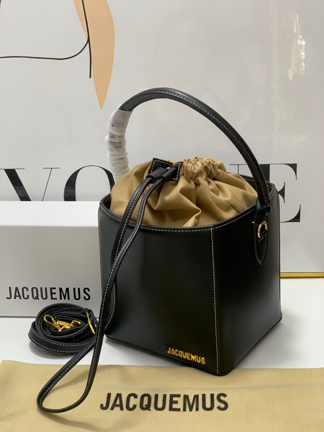 Bagsaaa Jacquemus Bucket Cube Black Bag - 16*18*17cm