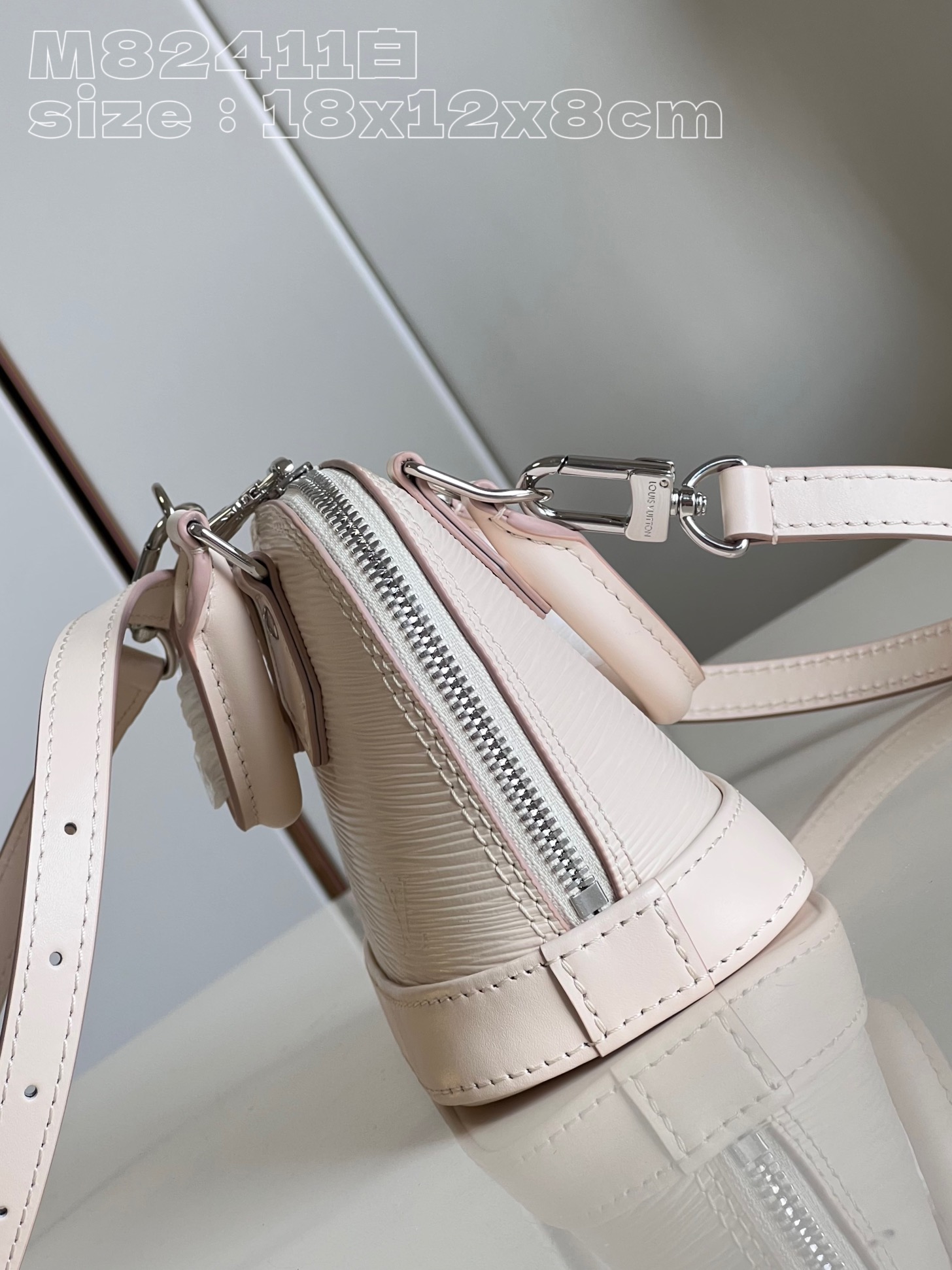 Bagsaaa L0vis Vvtt0n Alma Nano Cream Epi Leather - 18x12x8cm