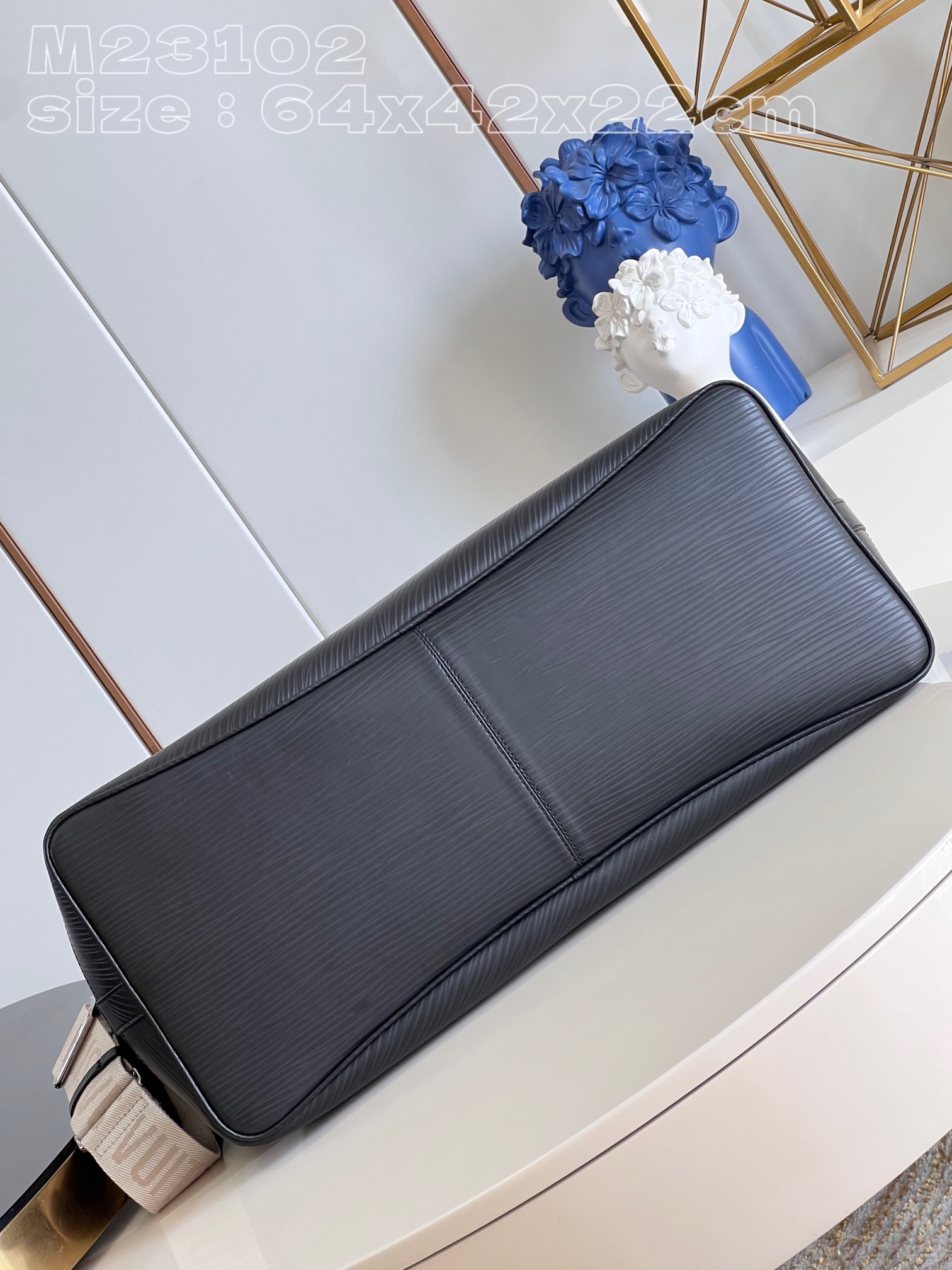 Bagsaaa L0vis Vvtt0n Alma Travel GM Black - 64 x 42 x 22 cm
