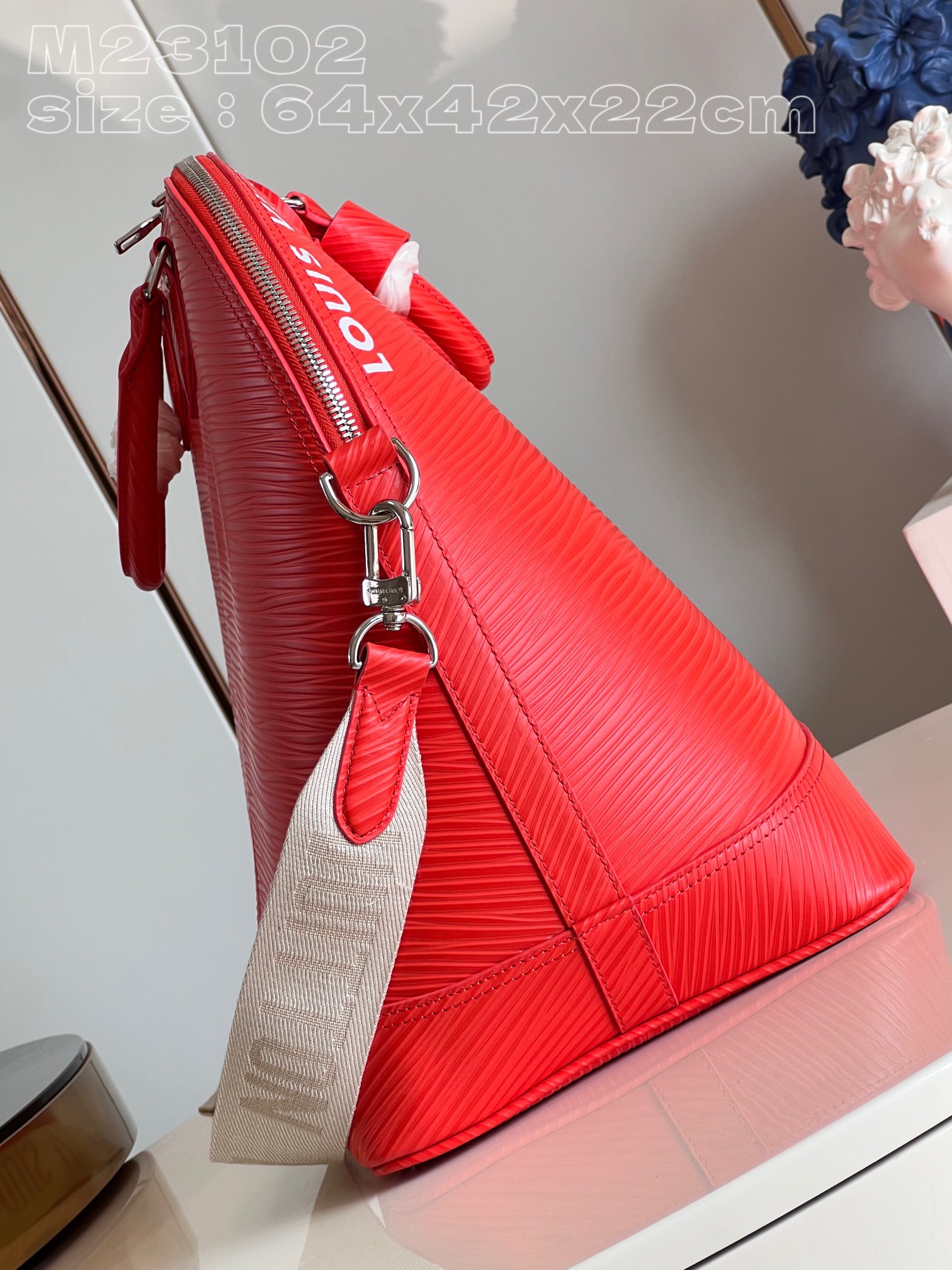 Bagsaaa L0vis Vvtt0n Alma Travel GM Red - 64 x 42 x 22 cm