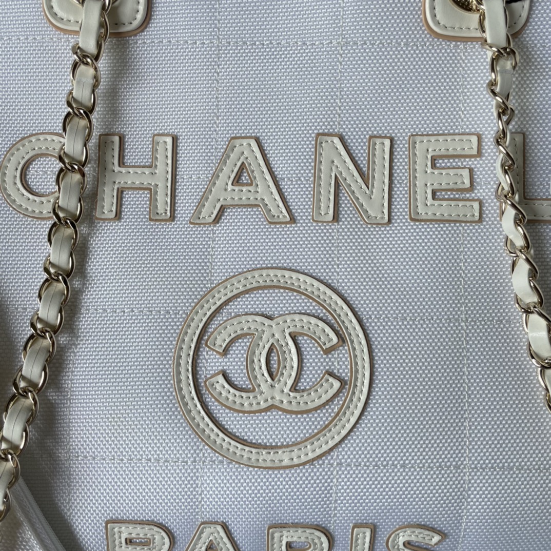 Bagsaaa Ch**el Medium Deauville White Tote 36cm
