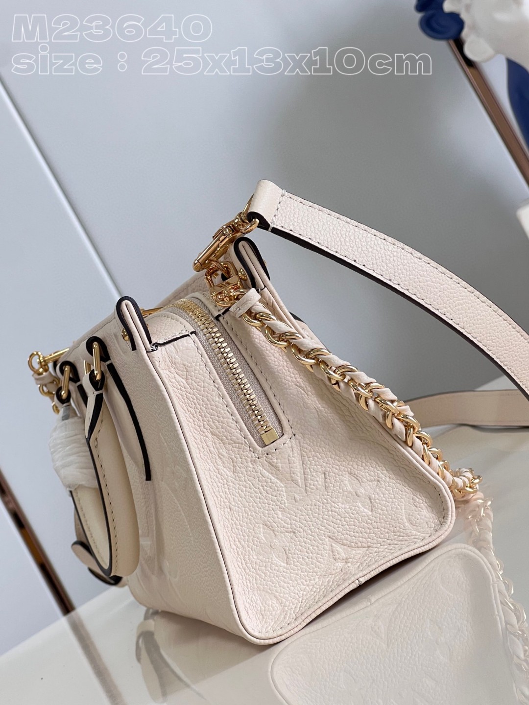 Bagsaaa L0vis Vvtt0n Onthego East West Cream M23698 - 25 x 13 x 10 cm