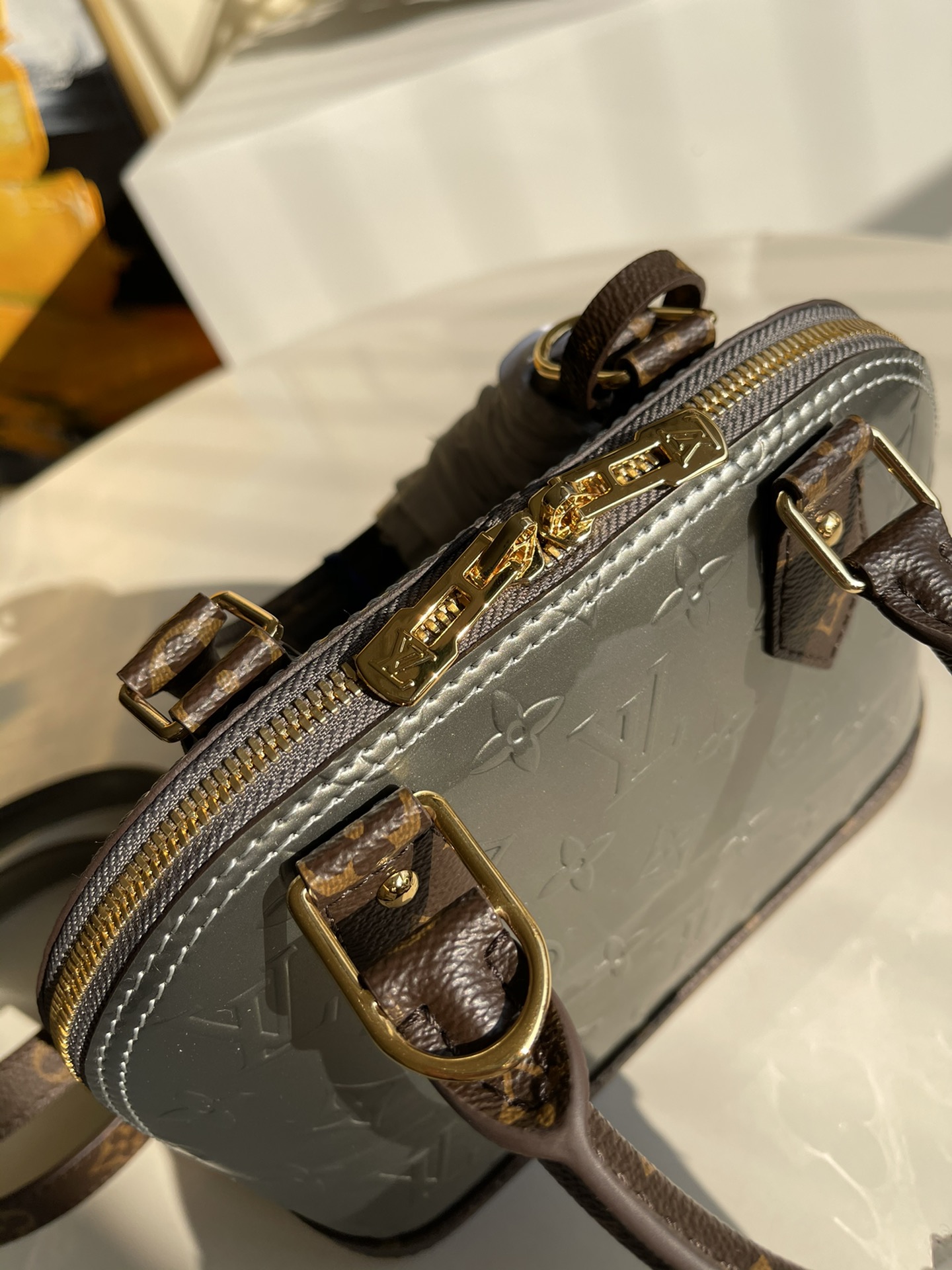 Bagsaaa L0vis Vvtt0n Alma Vernes Leather Green - 25x19x11cm