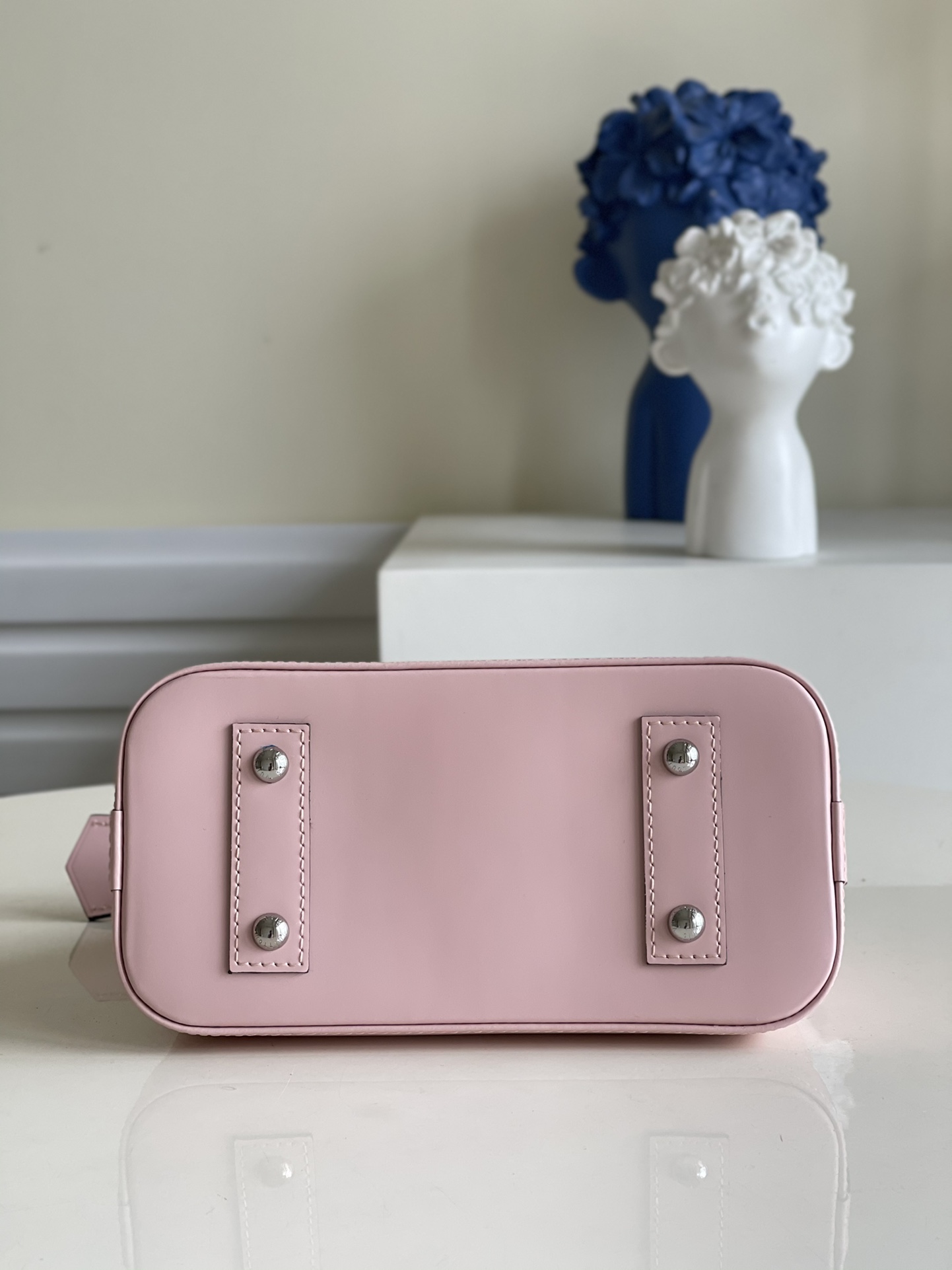 Bagsaaa L0vis Vvtt0n Alma BB Epi Leather Pink - 23.5 x 17.5 x 11.5