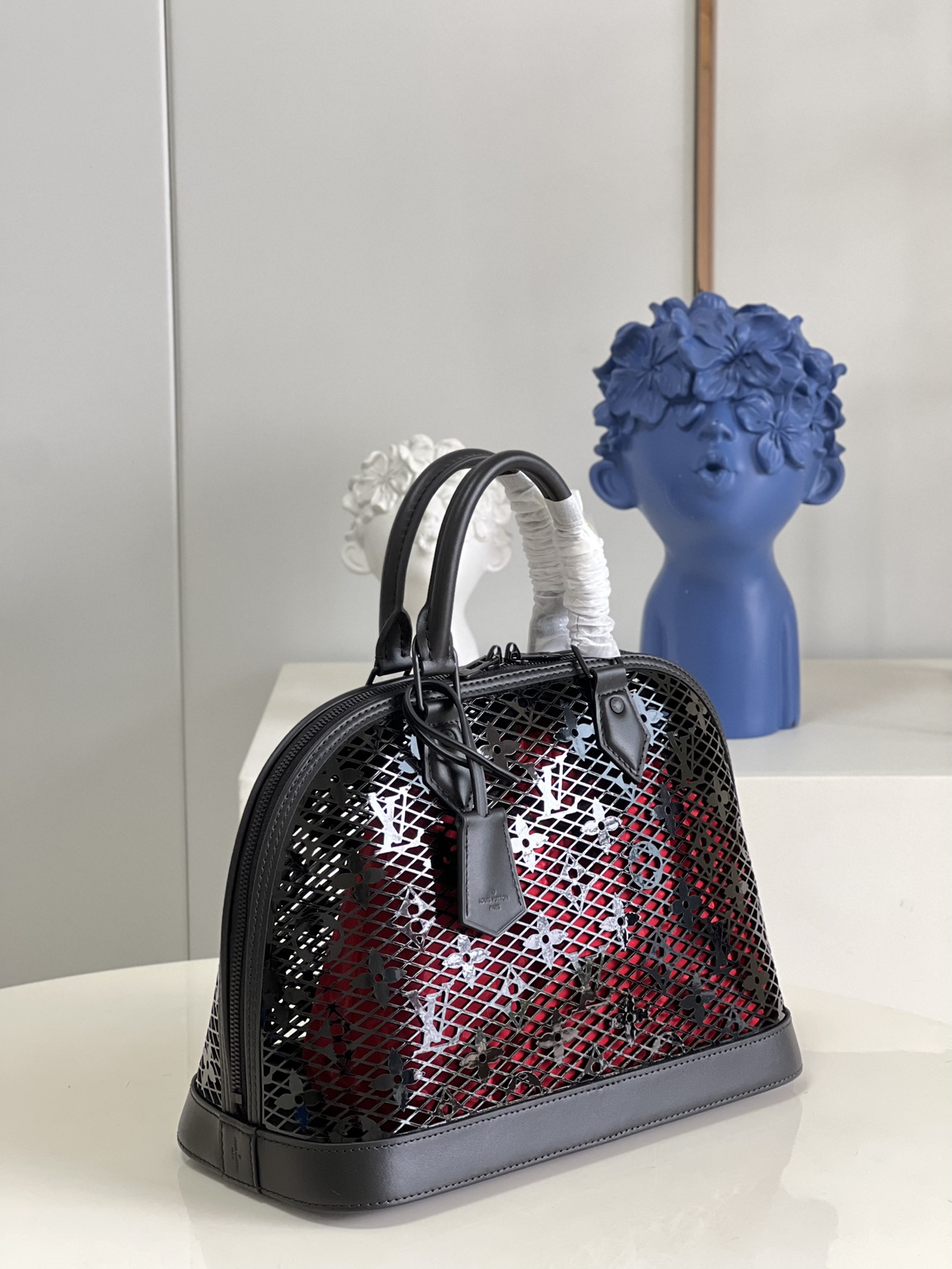 Bagsaaa L0vis Vvtt0n Alma PM Monogram Lace Black and Red - M20355 -32 x 25 x 16