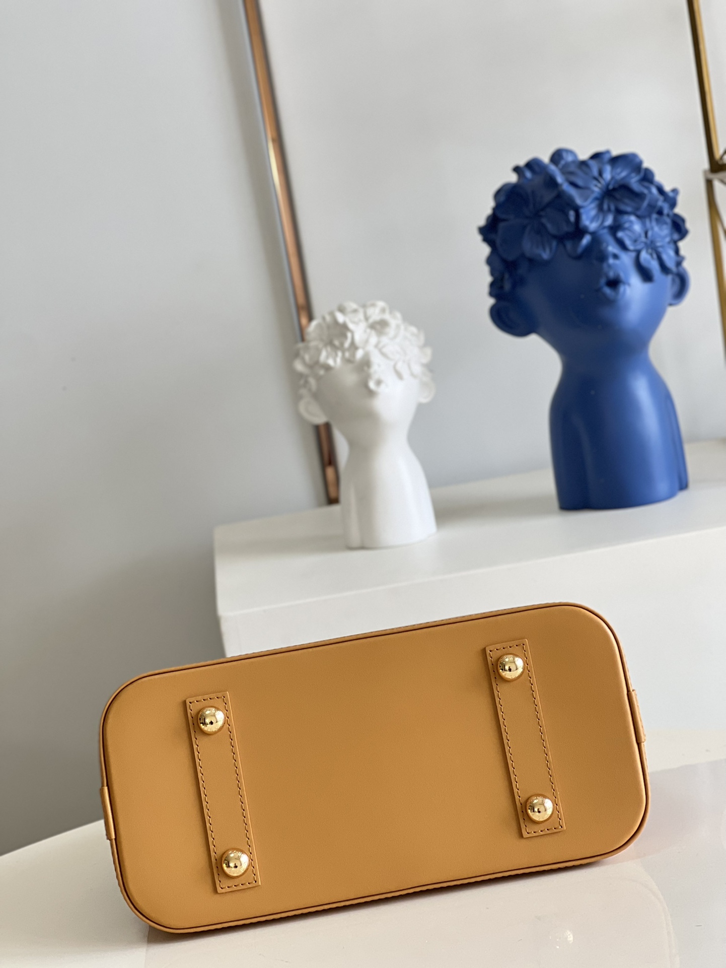 Bagsaaa L0vis Vvtt0n ALma PM Brown Soft Leather - 32 x 25 x 16 cm