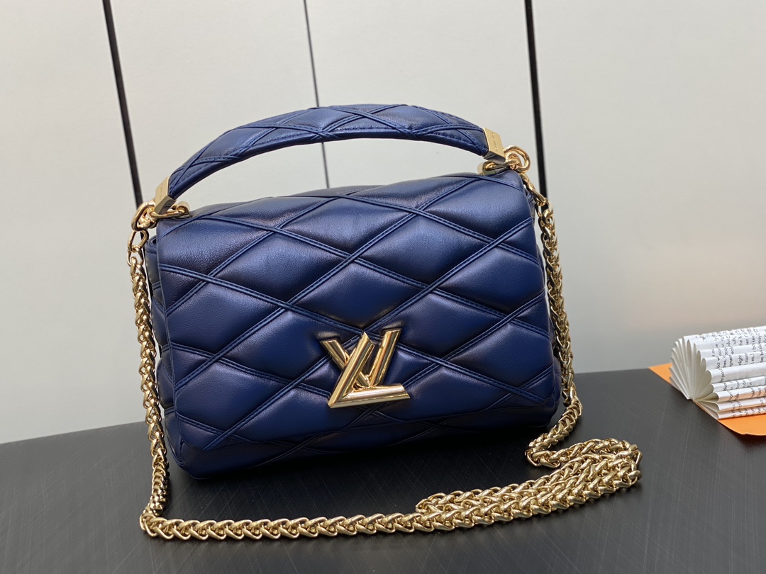 Bagsaaa L0vis Vvtt0n Twist Malletage Pico GO-14 MM bag blue