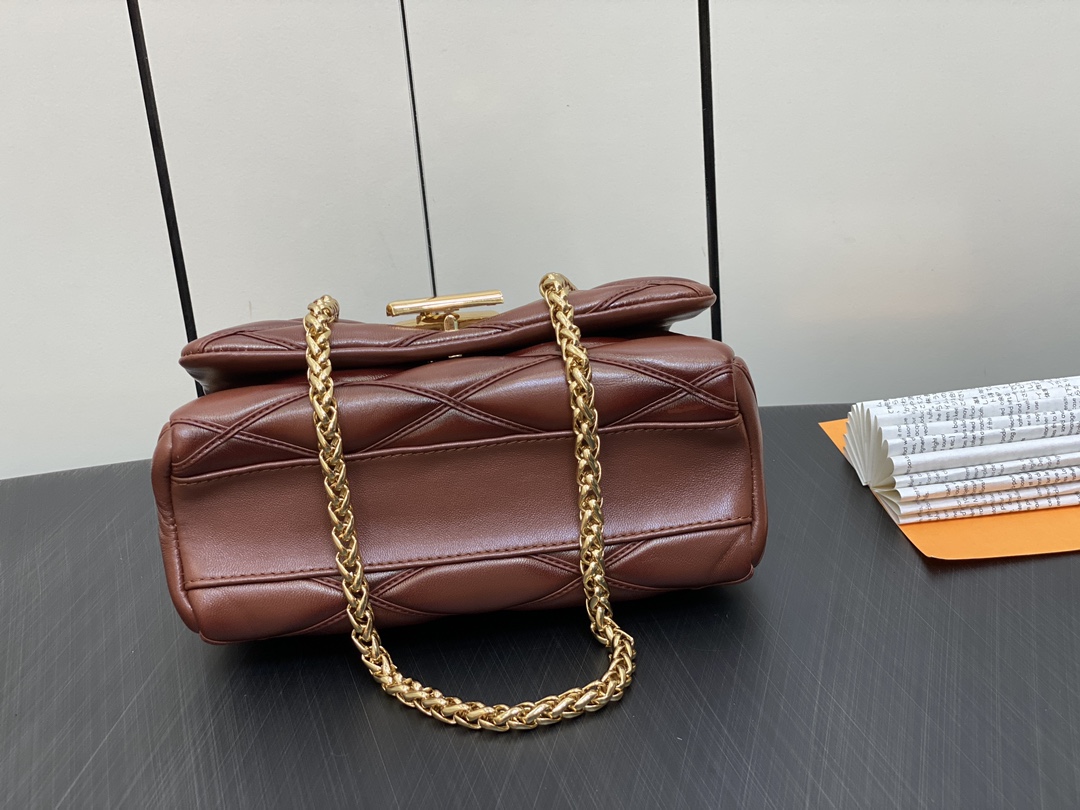 Bagsaaa L0vis Vvtt0n Twist Malletage Pico GO-14 MM bag brown