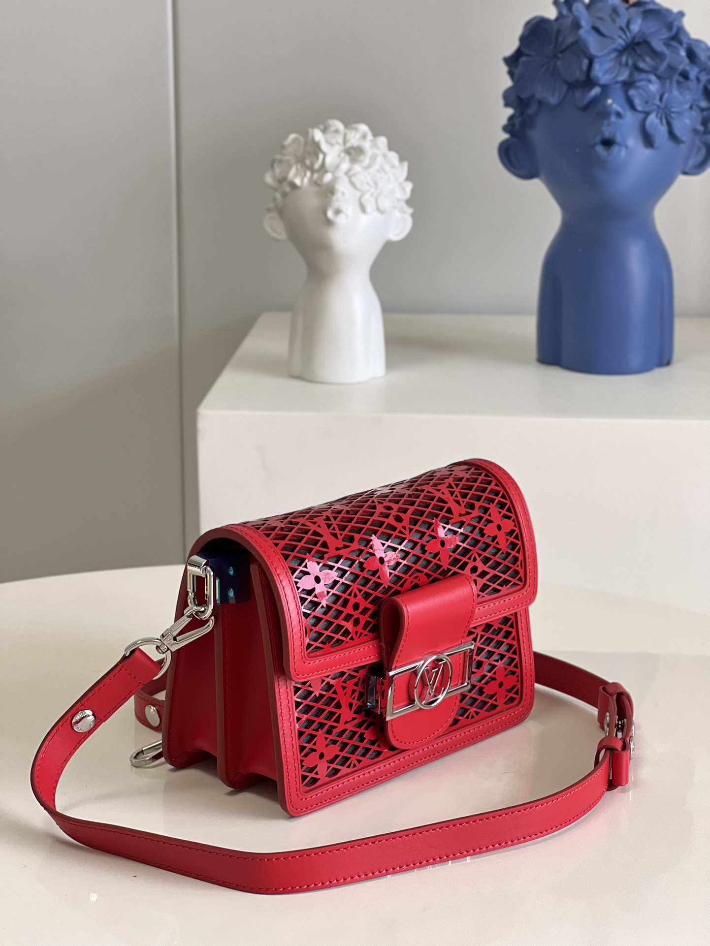 Bagsaaa L0vis Vvtt0n Dauphine Mini Lace Bag Red