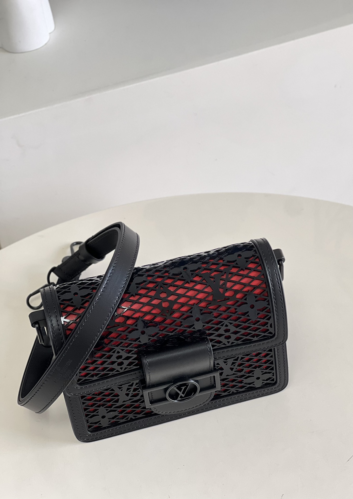 Bagsaaa L0vis Vvtt0n Dauphine Mini Lace Bag Black