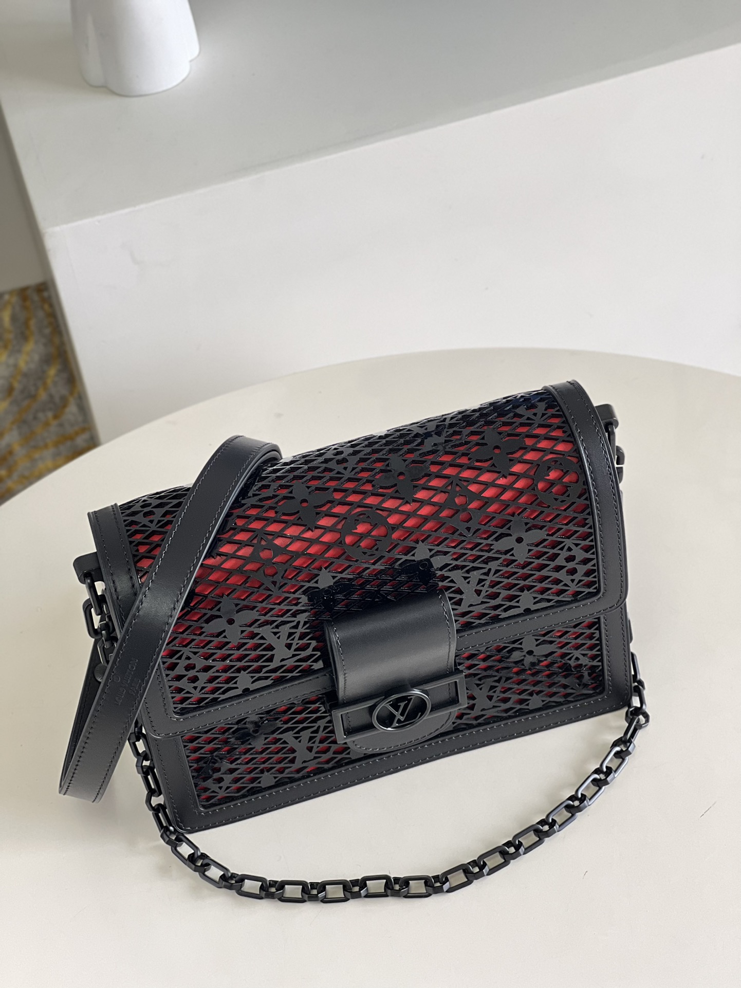 Bagsaaa L0vis Vvtt0n Dauphine MM Lace Bag Black
