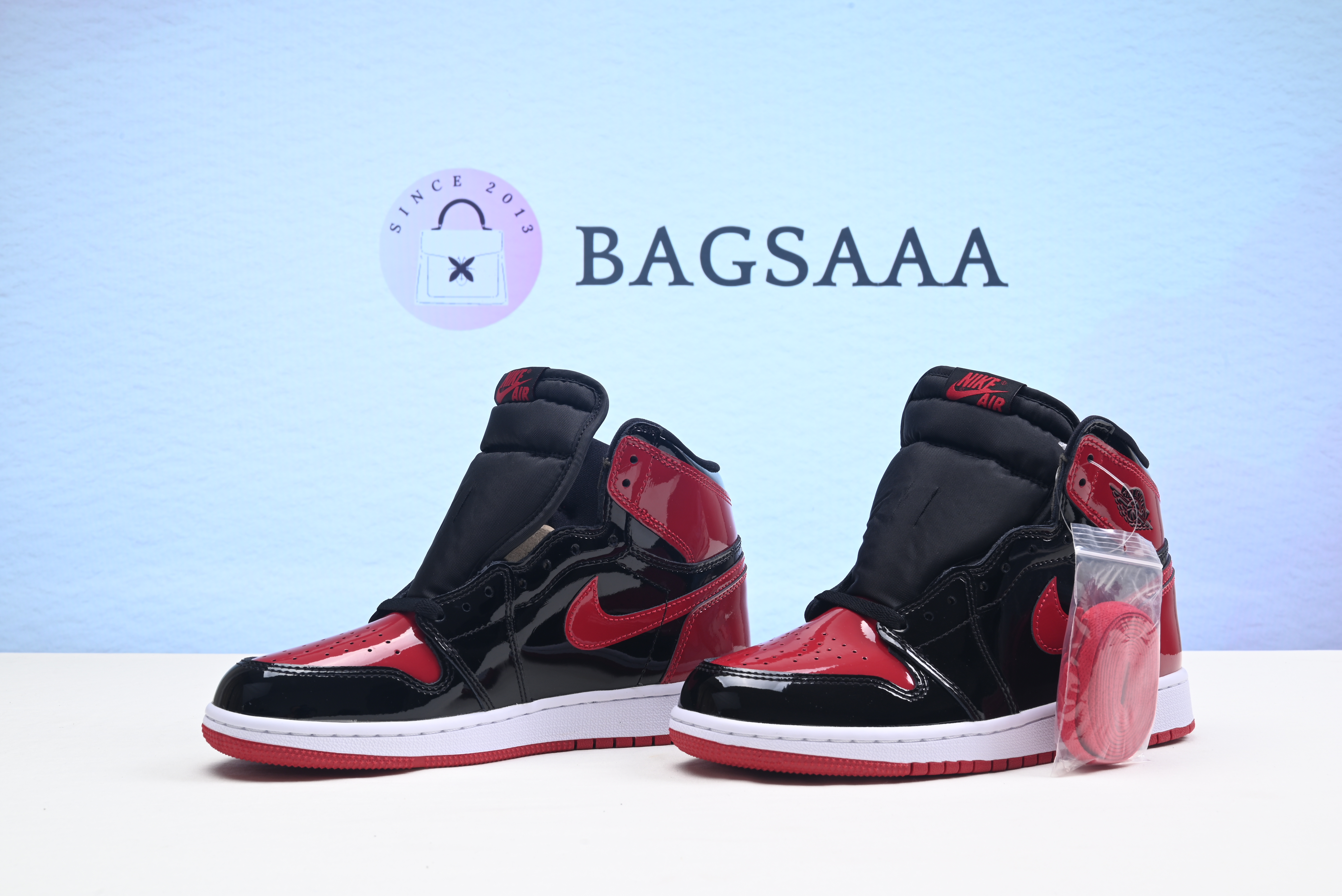 Nike Air Jordan1 High Patent Bred