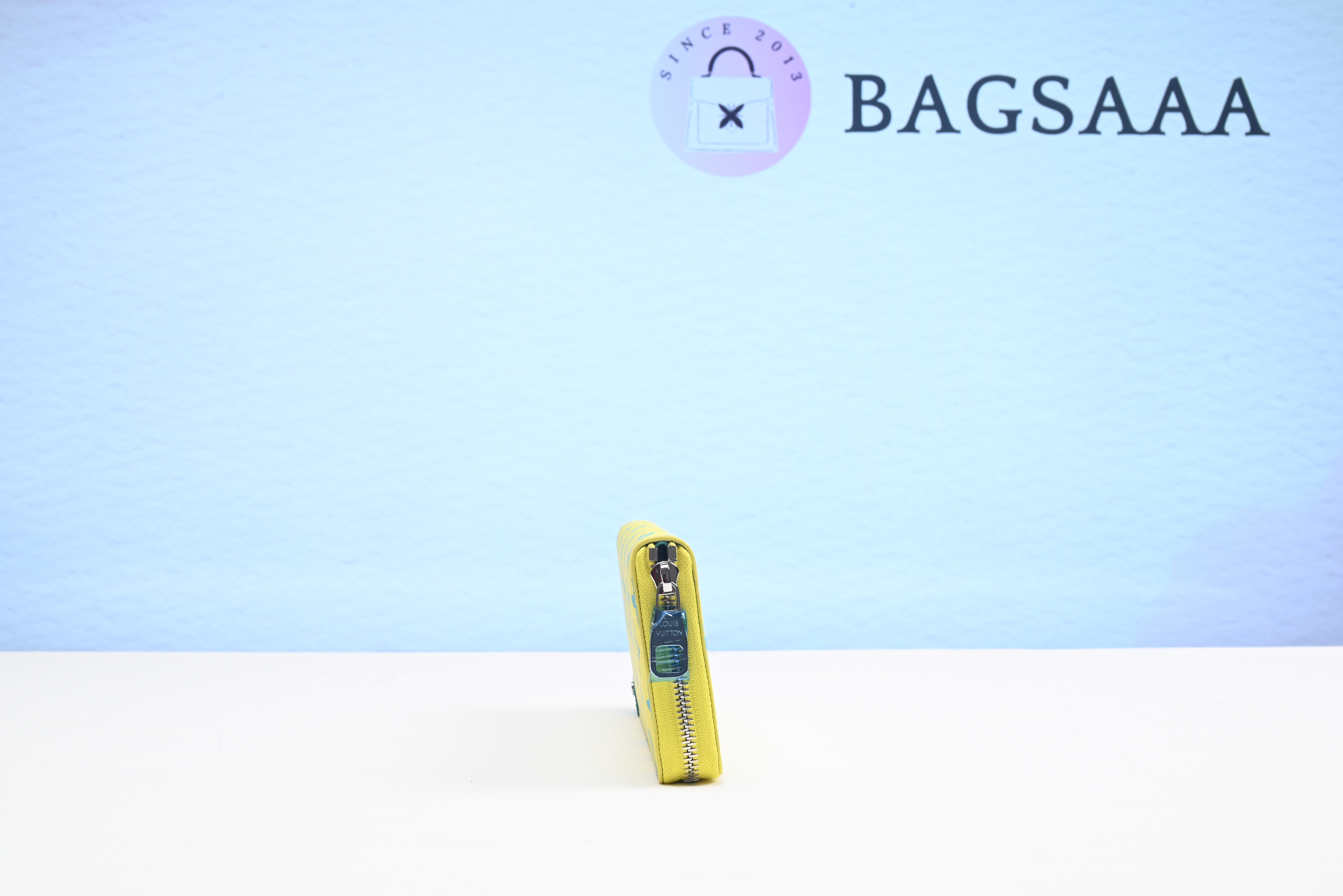 Bagsaaa L0vis Vvtt0n Zippy Vertical Wallet Lime - 10 x 20 x 2 cm