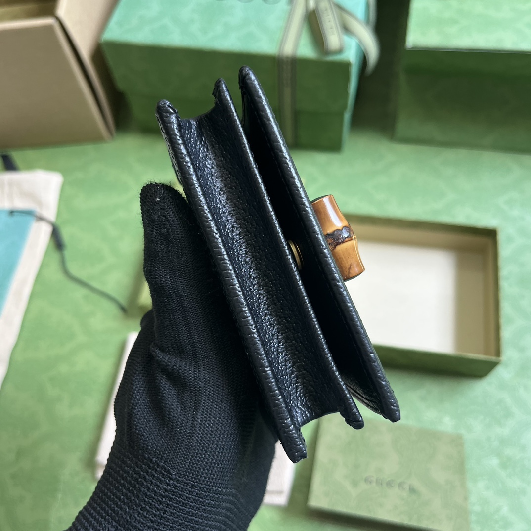 Bagsaaa Gvc*1 Diana Wallet Black - 11x8x3cm