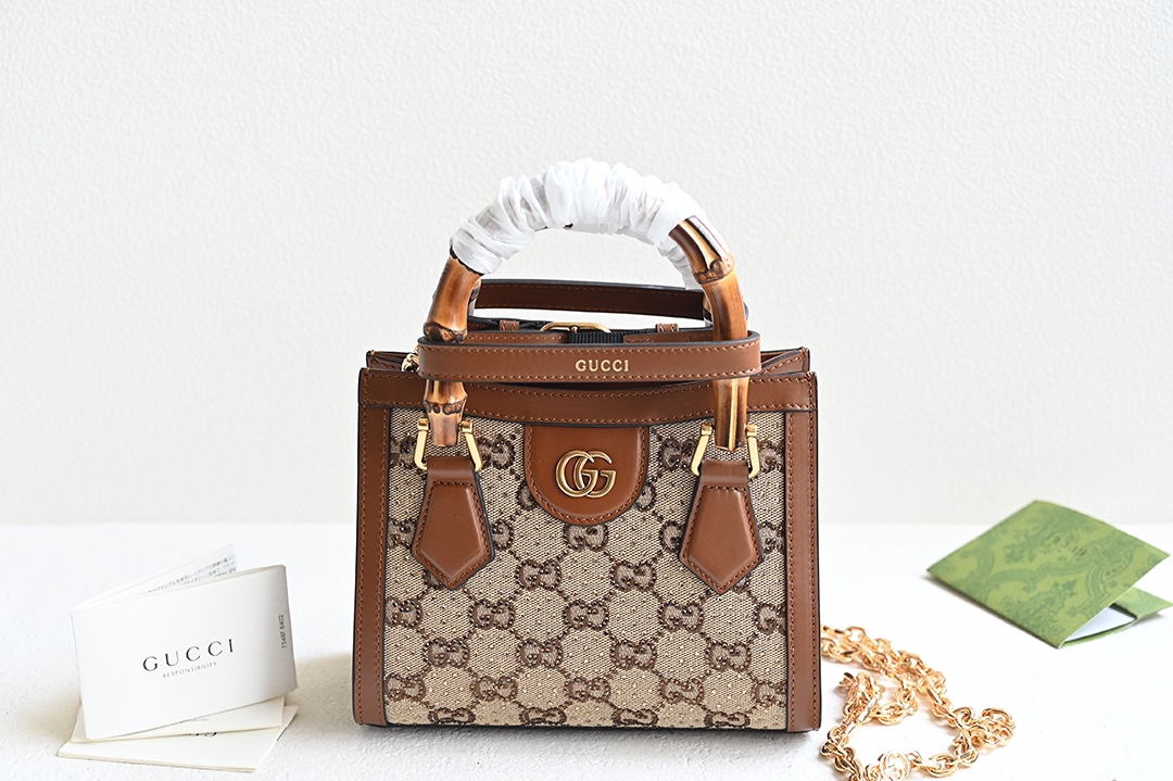 Bagsaaa Gvc*1 Diana 1947 Mini Top Handle Bag - 20x16x10cm
