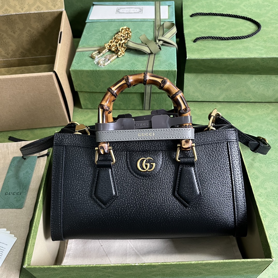 Bagsaaa Gvc*1 Diana Small Shoulder Bag Black Leather - 27x15.5x11cm。