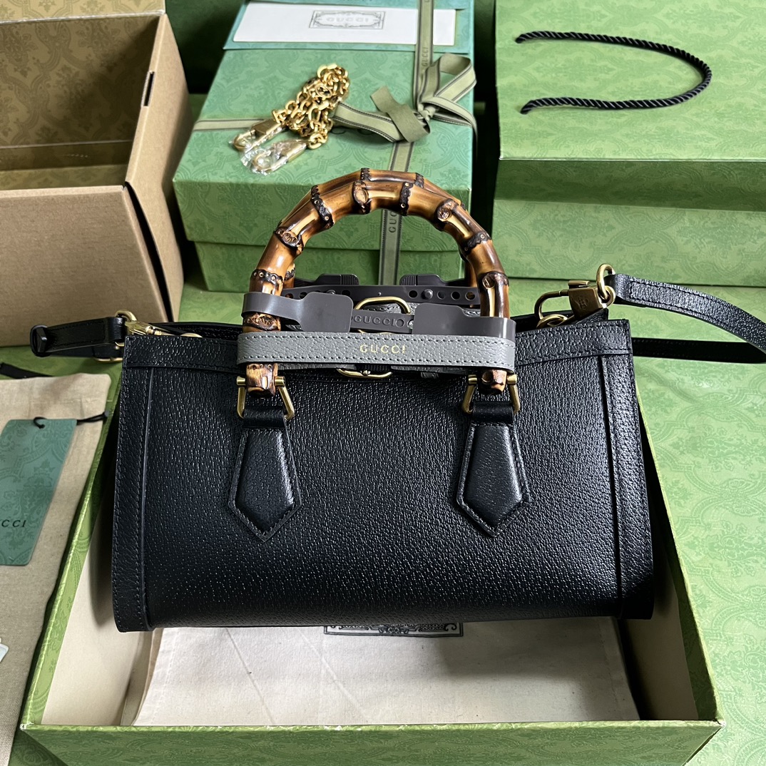 Bagsaaa Gvc*1 Diana Small Shoulder Bag Black Leather - 27x15.5x11cm。