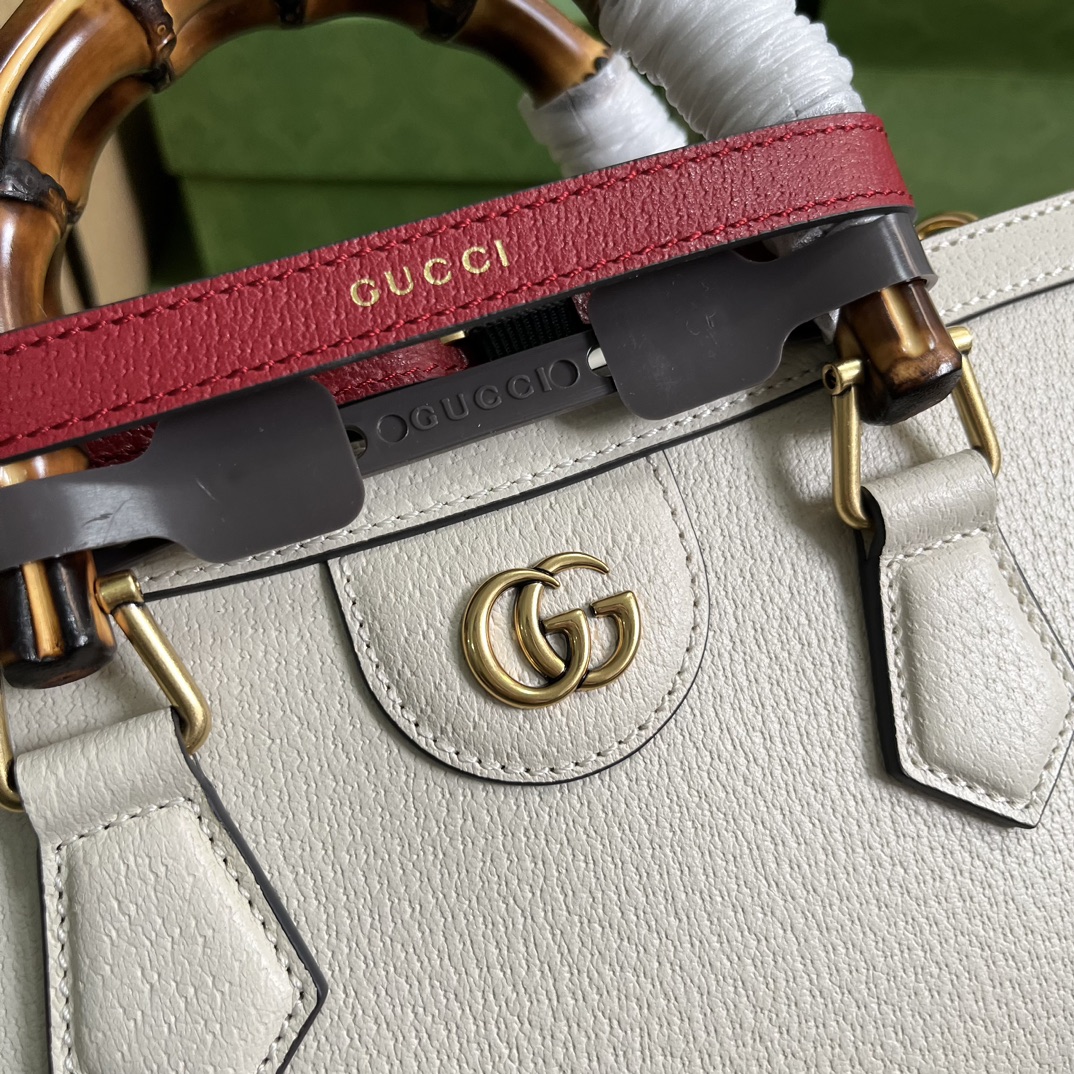 Bagsaaa Gvc*1 Diana Small Shoulder Bag White Leather - 27x15.5x11cm