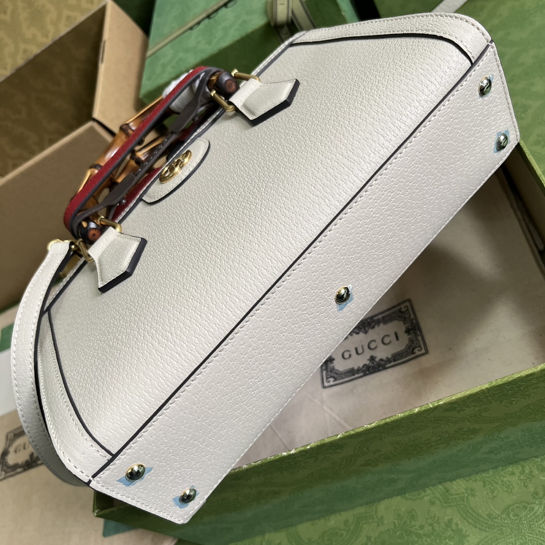 Bagsaaa Gvc*1 Diana Small Shoulder Bag White Leather - 27x15.5x11cm