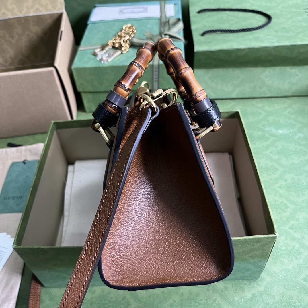 Bagsaaa Gvc*1 Diana Small Shoulder Bag Brown Leather - 27x15.5x11cm。