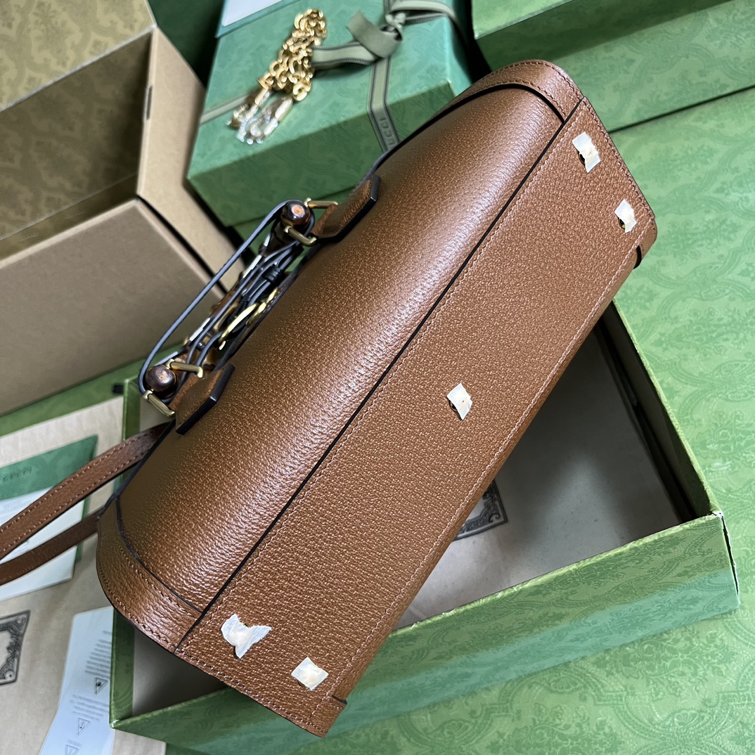 Bagsaaa Gvc*1 Diana Small Shoulder Bag Brown Leather - 27x15.5x11cm。