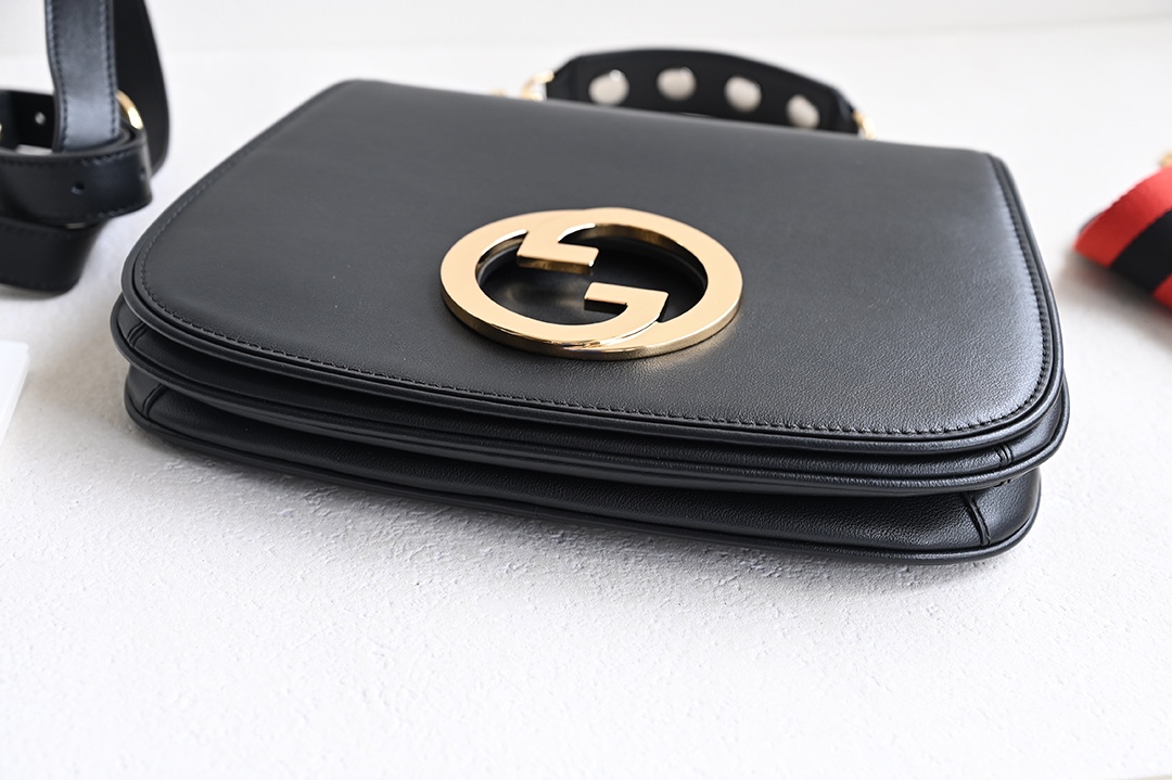 Bagsaaa Gvc*1 Blondie medium black bag - 29x22x7cm