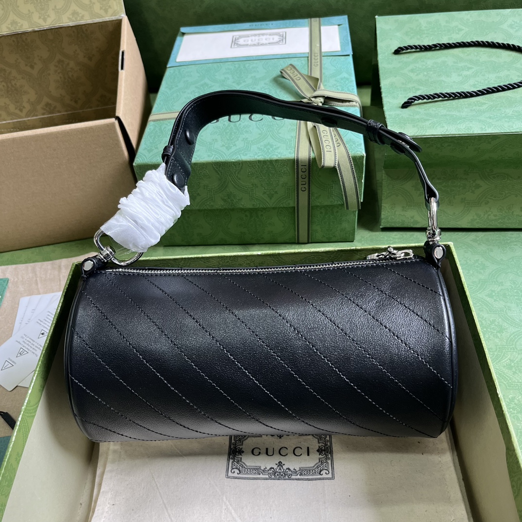 Bagsaaa Gvc*1 Blondie Shoulder Bag in black - 25x13x12cm