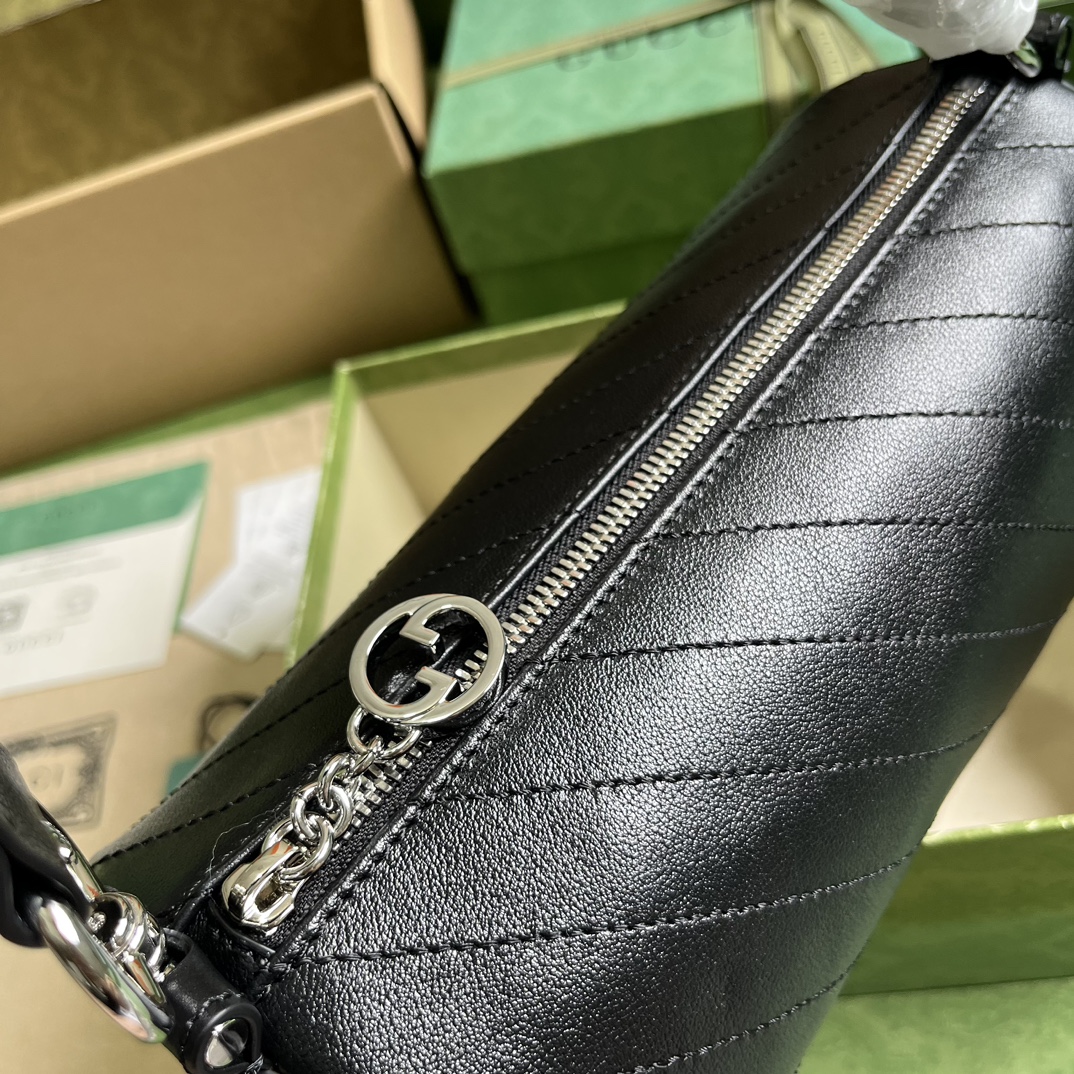 Bagsaaa Gvc*1 Blondie Shoulder Bag in black - 25x13x12cm