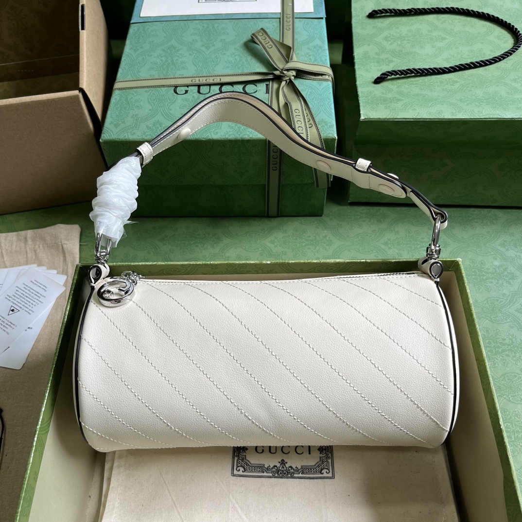 Bagsaaa Gvc*1 Blondie Shoulder Bag in White - 25x13x12cm