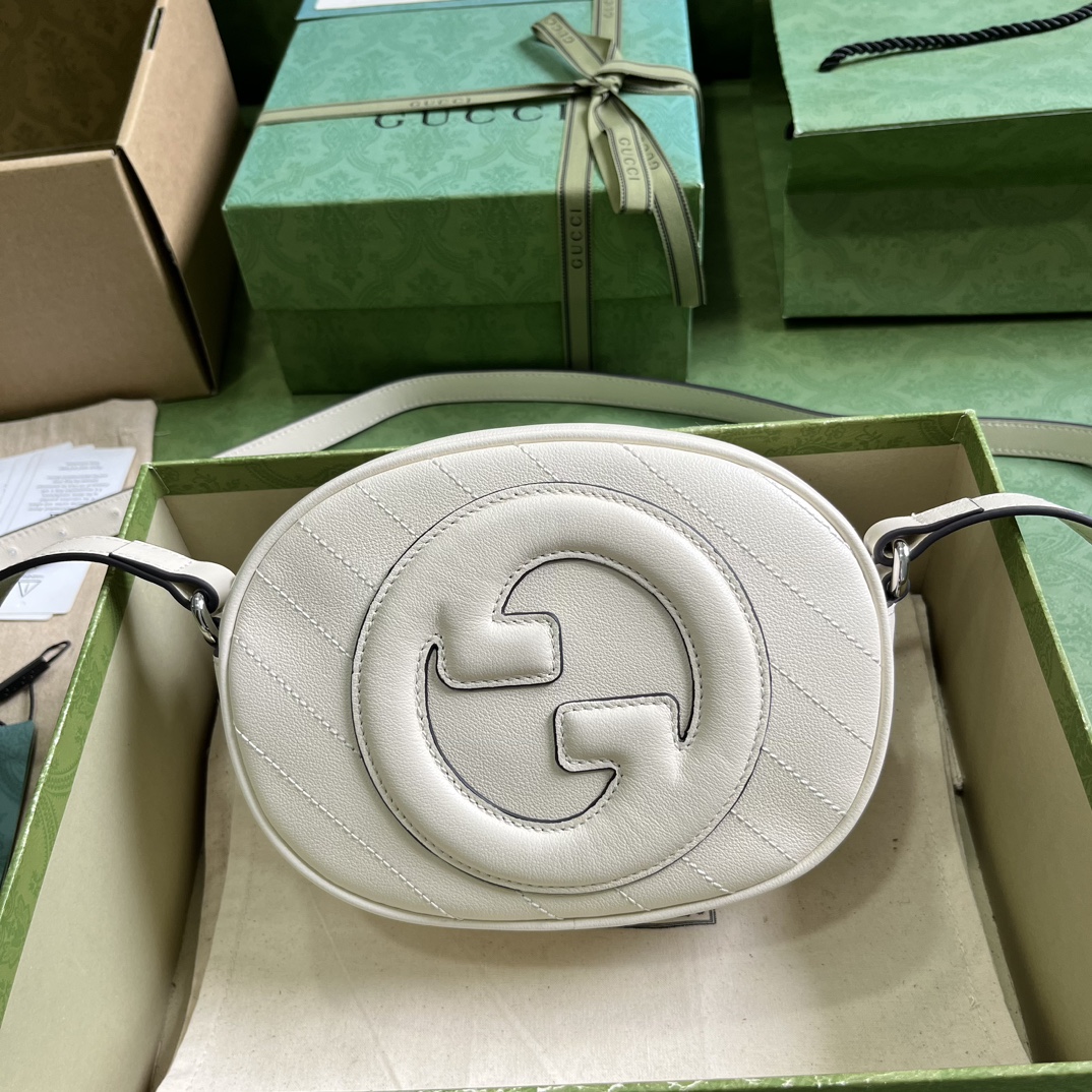 Bagsaaa Gvc*1 Blondie Round Bag White - 15x 20x 8cm
