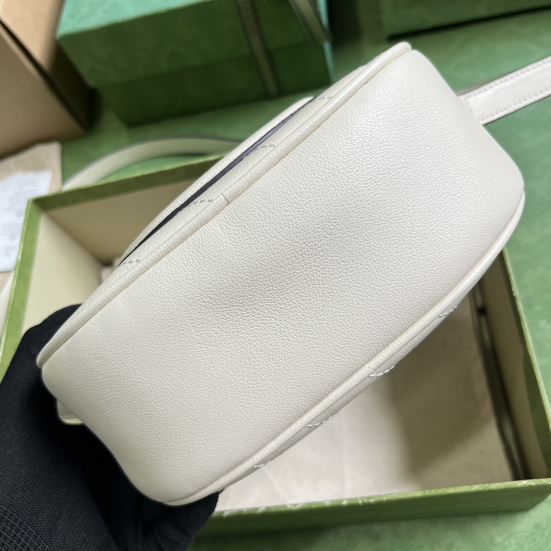 Bagsaaa Gvc*1 Blondie Round Bag White - 15x 20x 8cm