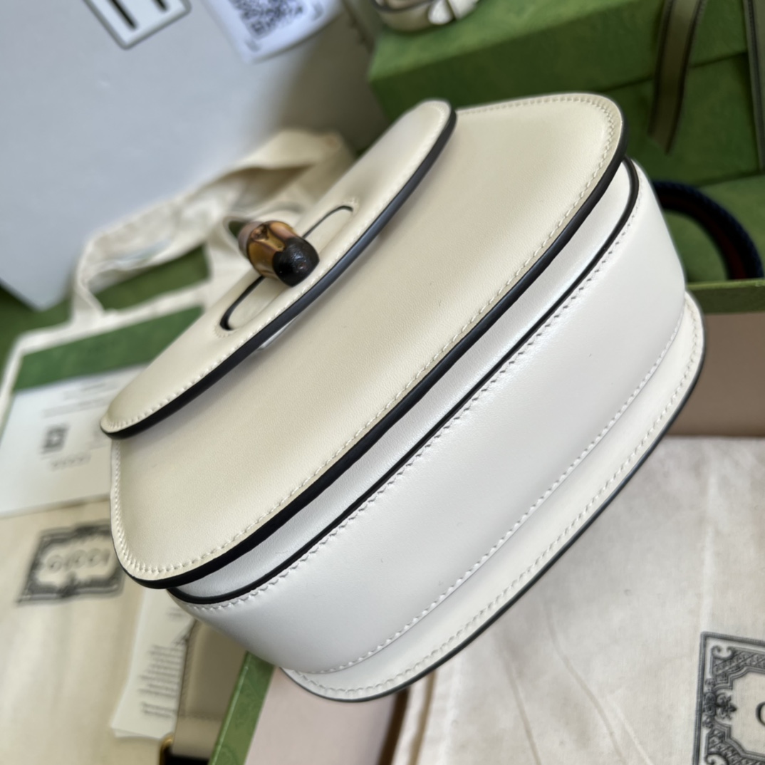 Bagsaaa Bamboo 1947 Mini Top Handle White Leather Bag - 17x12.5x8cm