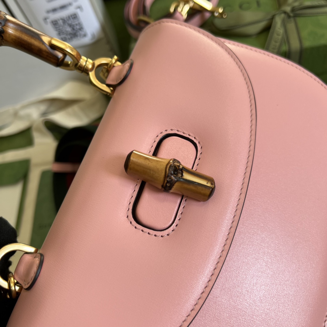 Bagsaaa Bamboo 1947Top Handle Pink Leather Bag - 21*15*7cm