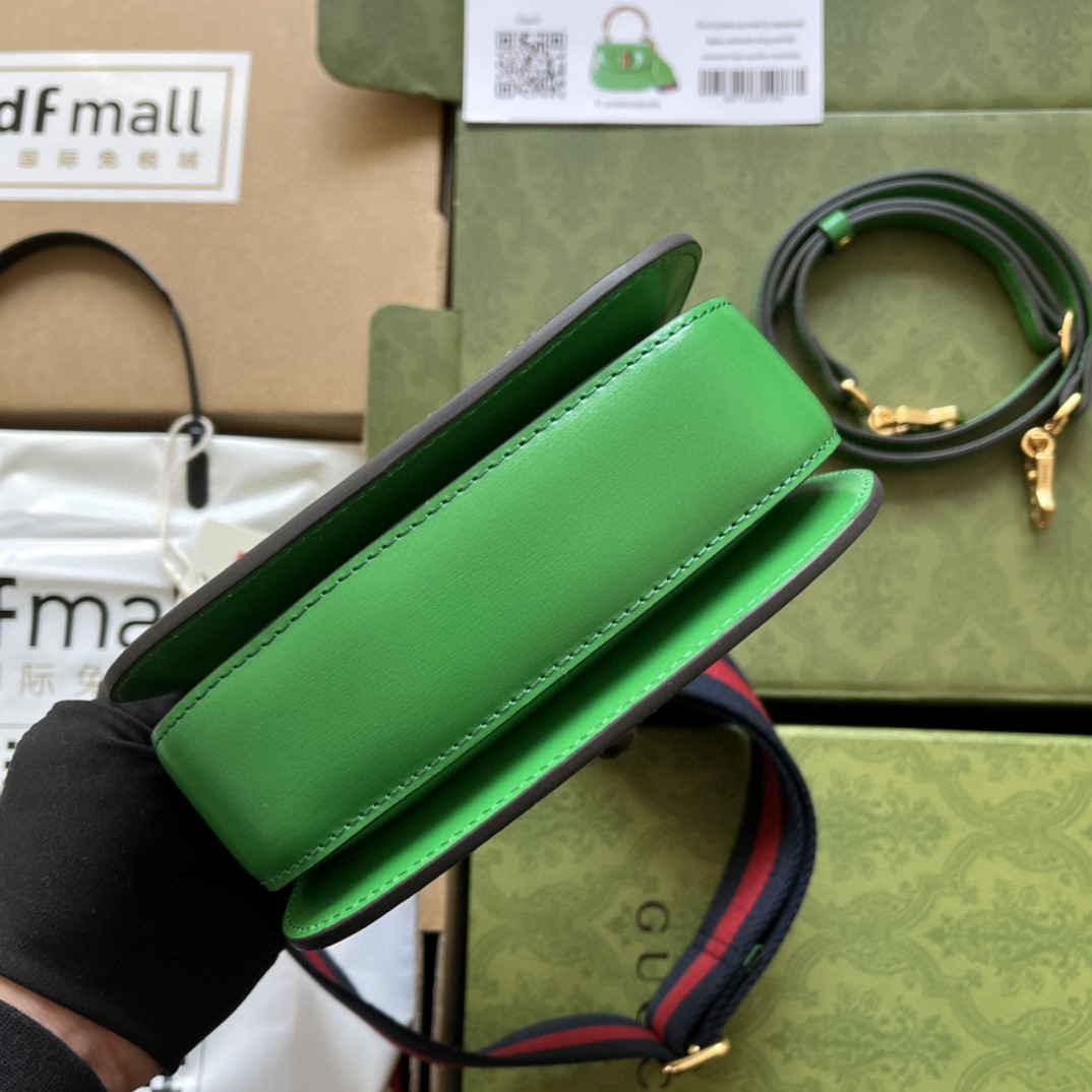 Bagsaaa Bamboo 1947 Mini Top Handle Green Leather Bag - 17x12.5x8cm