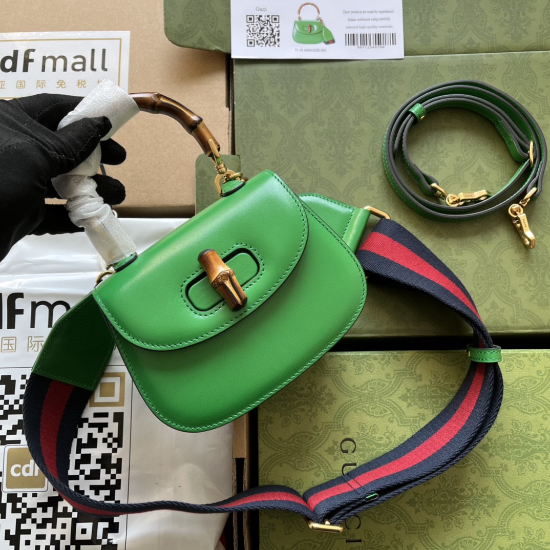 Bagsaaa Bamboo 1947 Mini Top Handle Green Leather Bag - 17x12.5x8cm
