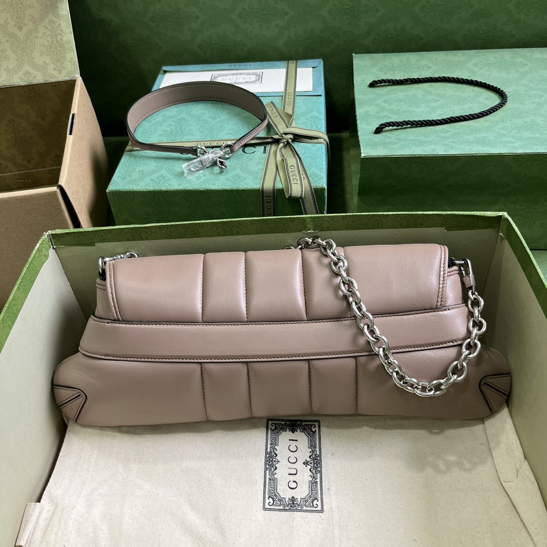 Bagsaaa Gvc*1 Horsebit Chain Medium Shoulder Bag In Taupe