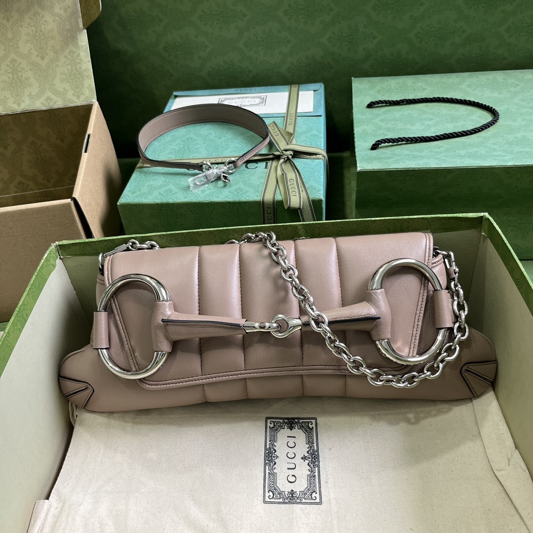 Bagsaaa Gvc*1 Horsebit Chain Medium Shoulder Bag In Taupe
