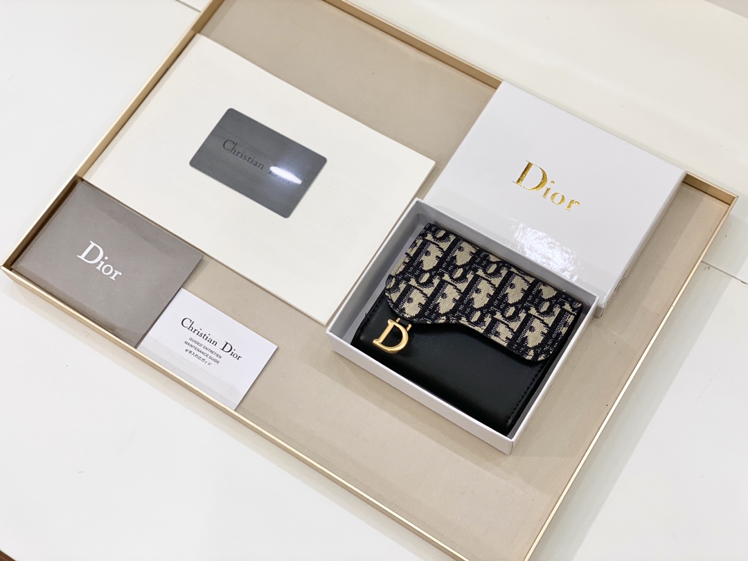 Bagsaaa D10r Oblique Saddle Wallet - 10*8.5*2.5cm