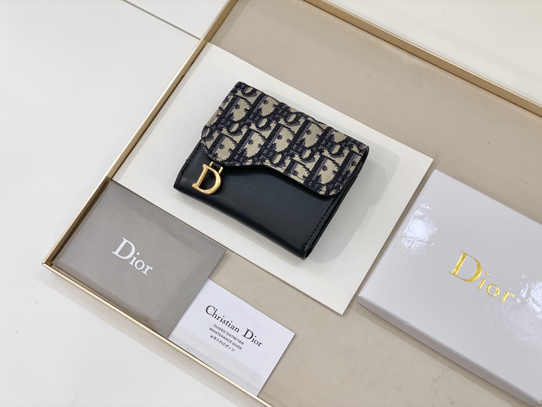 Bagsaaa D10r Oblique Saddle Wallet - 10*8.5*2.5cm
