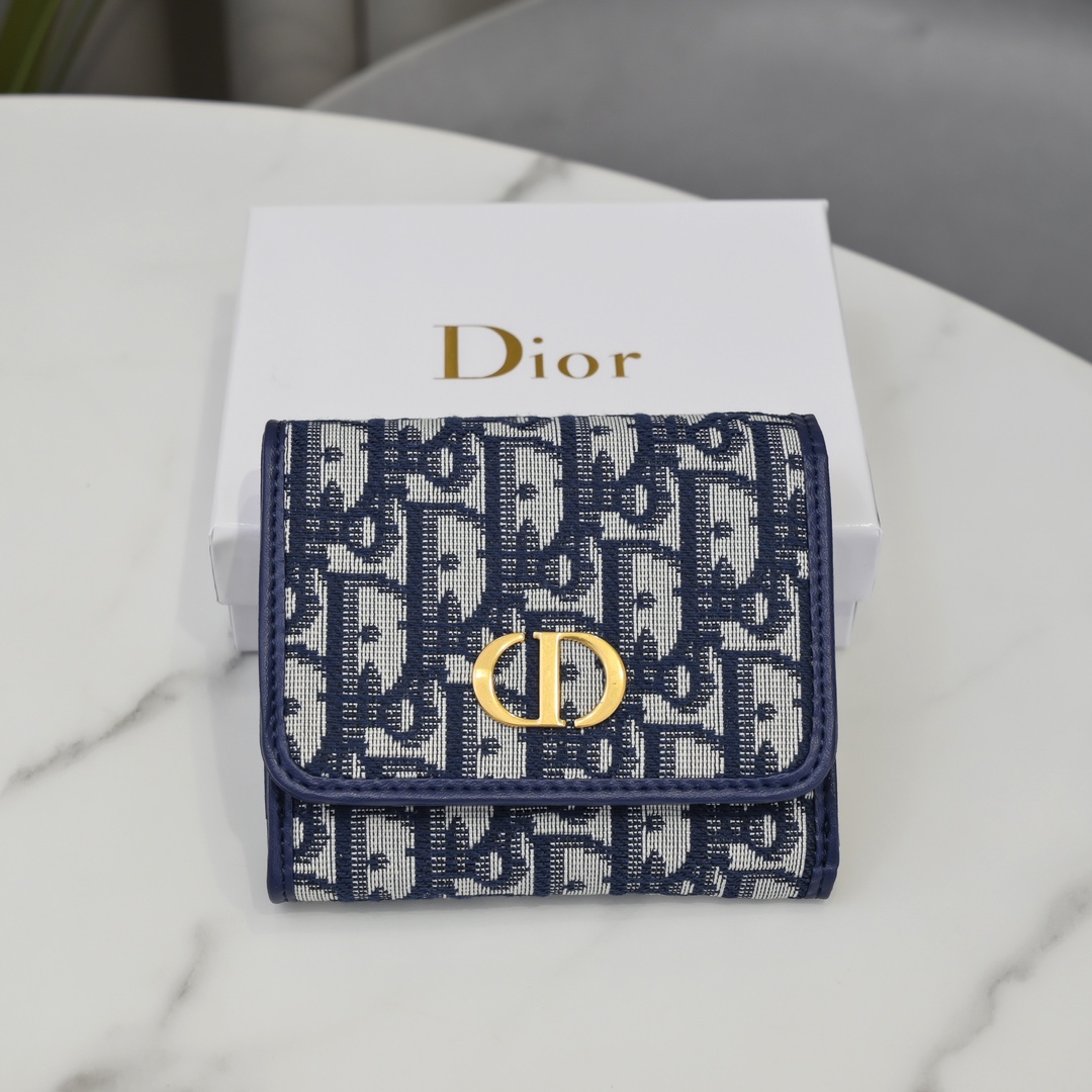 Bagsaaa D10r 30 Montaigne Lotus Wallet Blue - 11*10*2cm